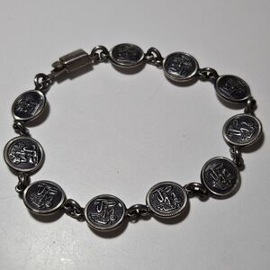 Vintage Sterling Silver Tribal God Design Bracelet Size 7.25